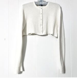 Land’s End cream, long sleeved, cropped sweater. Size L